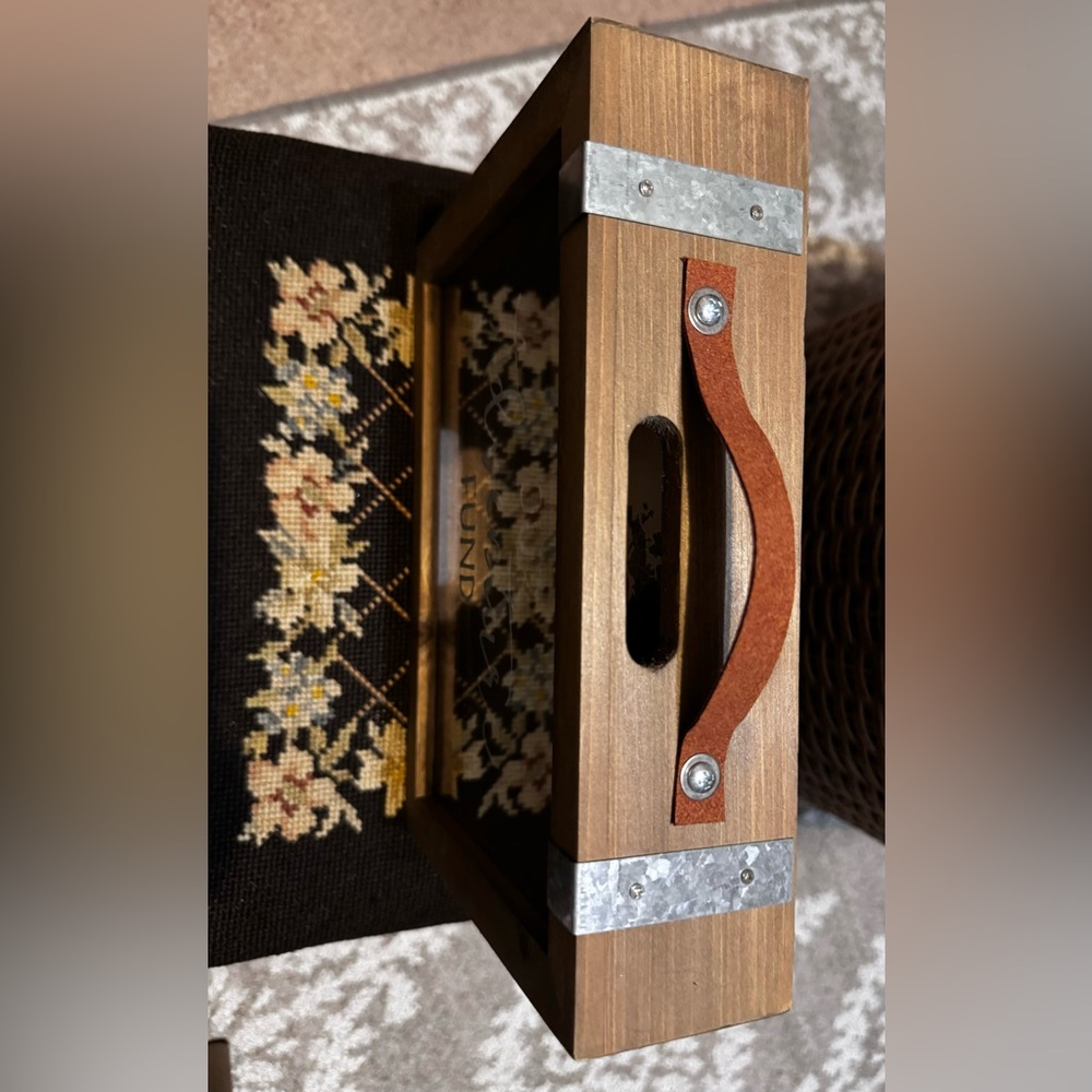 Farmhouse style Adventure Fund Bank✨ - Picture 2 of 12